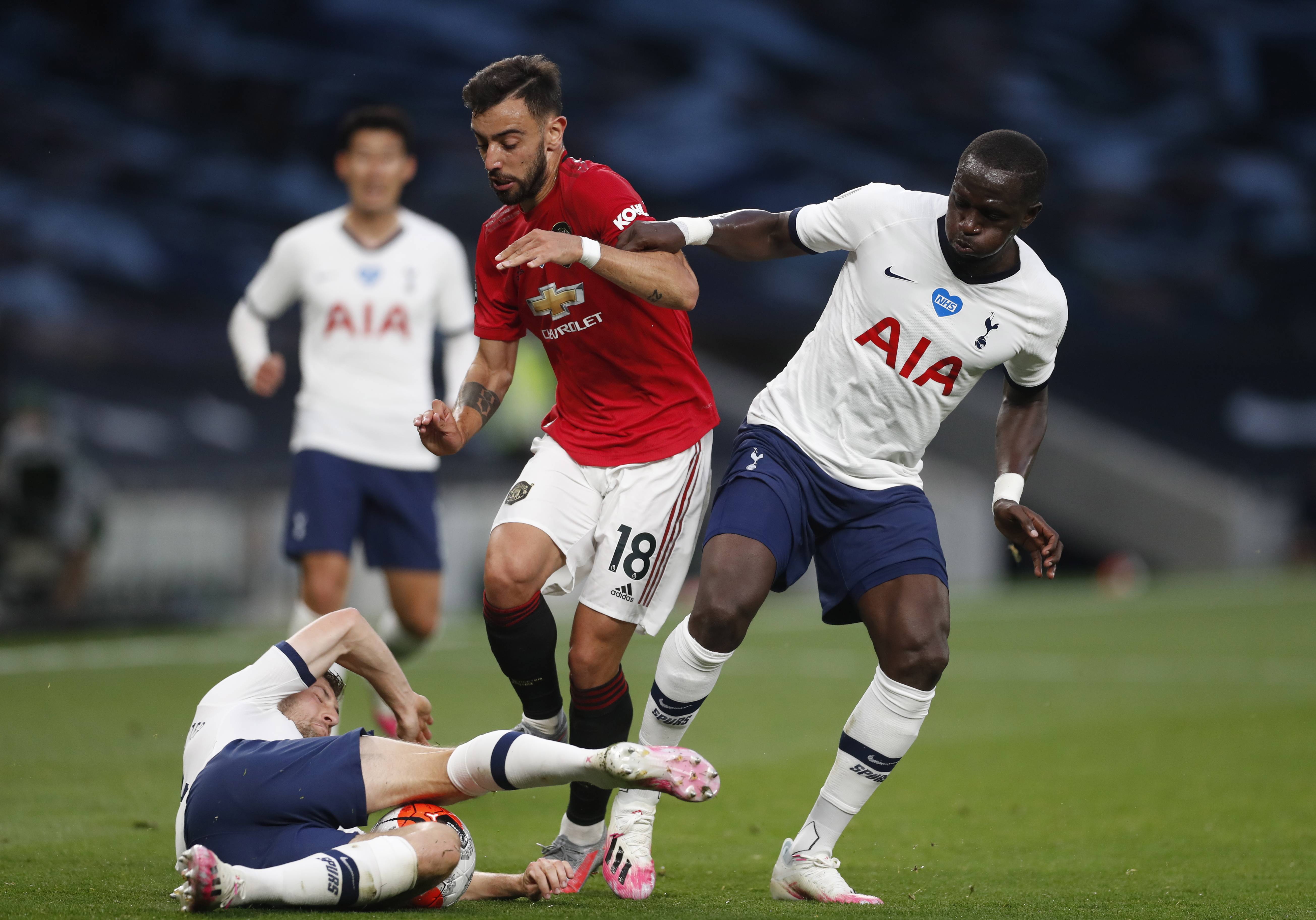 而同样不容 而同样不容